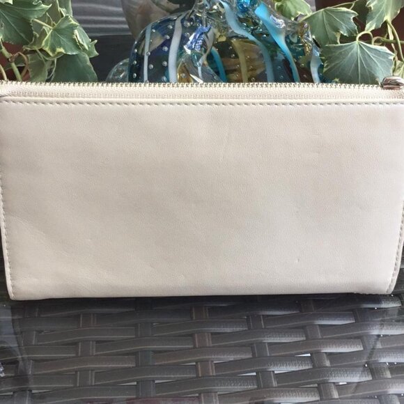 Coach Leather Zip Wallet Clutch Python Penelope Turnlock on Front Pocket - Picture 2 of 7